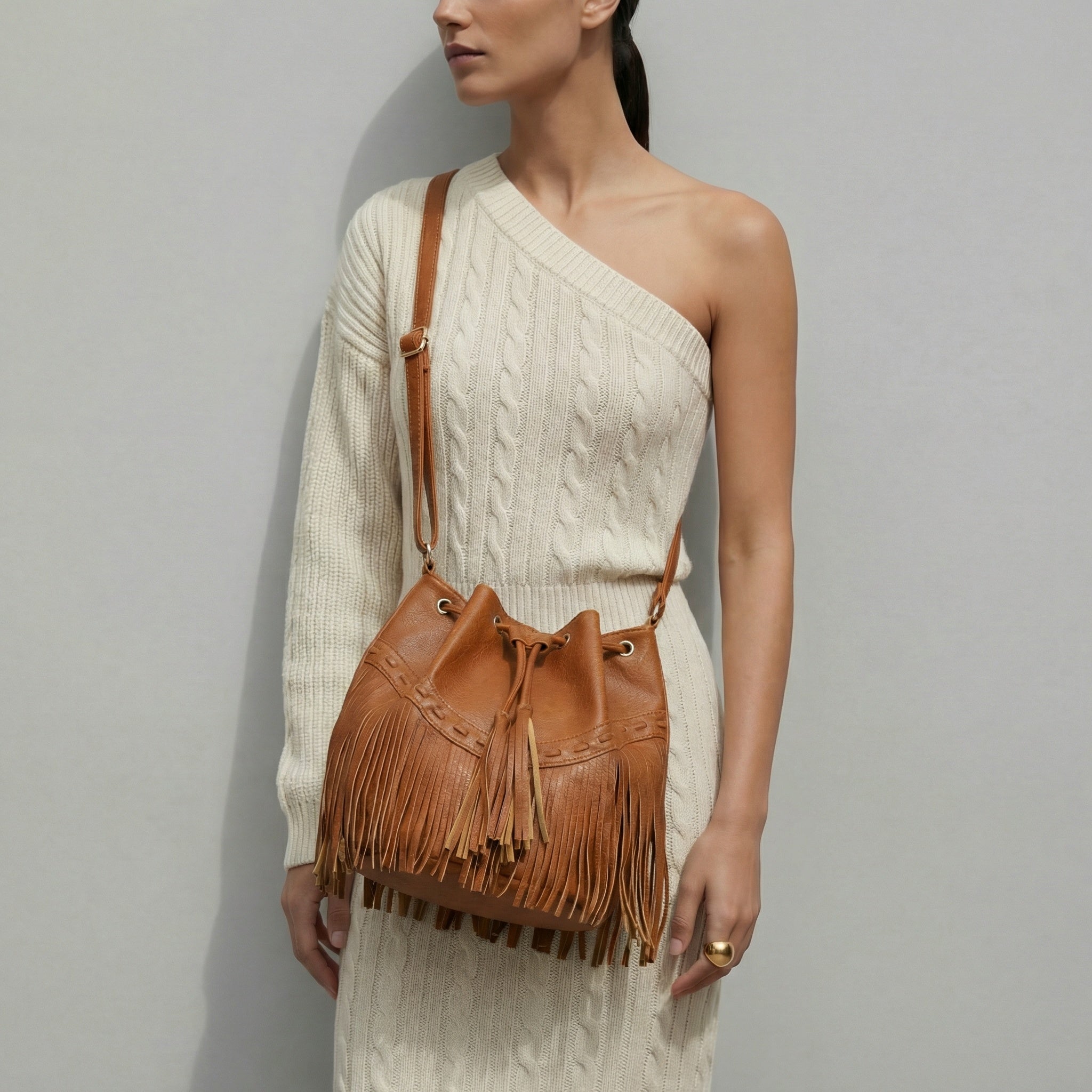 Chelmsford Bucket Bag